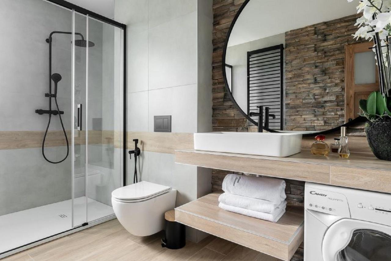 Apartament Apart-center Motola *