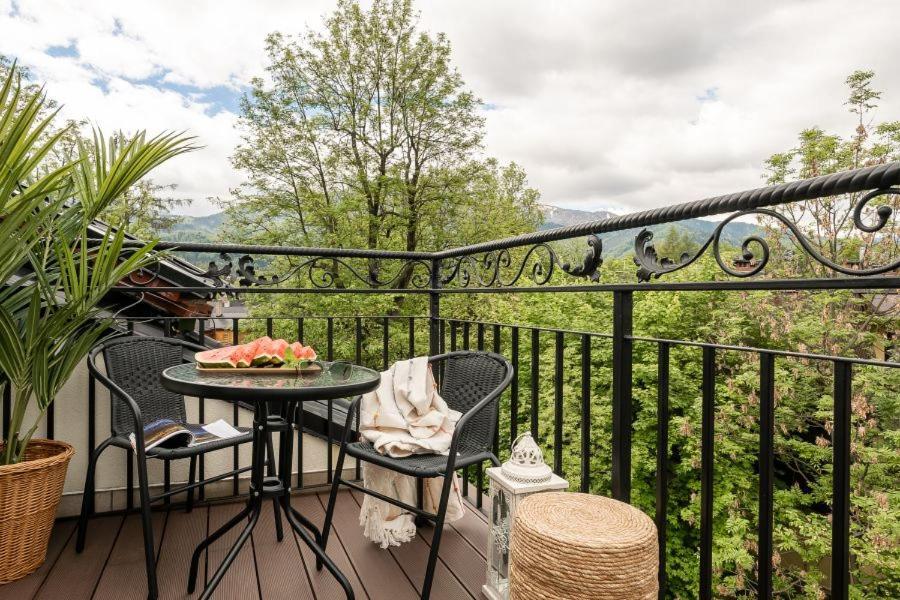 Apartament Apart-center Motola *